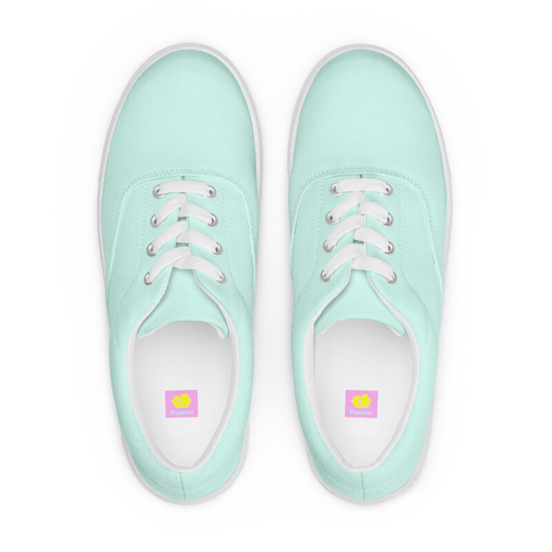 Women’s lace-up canvas shoes
