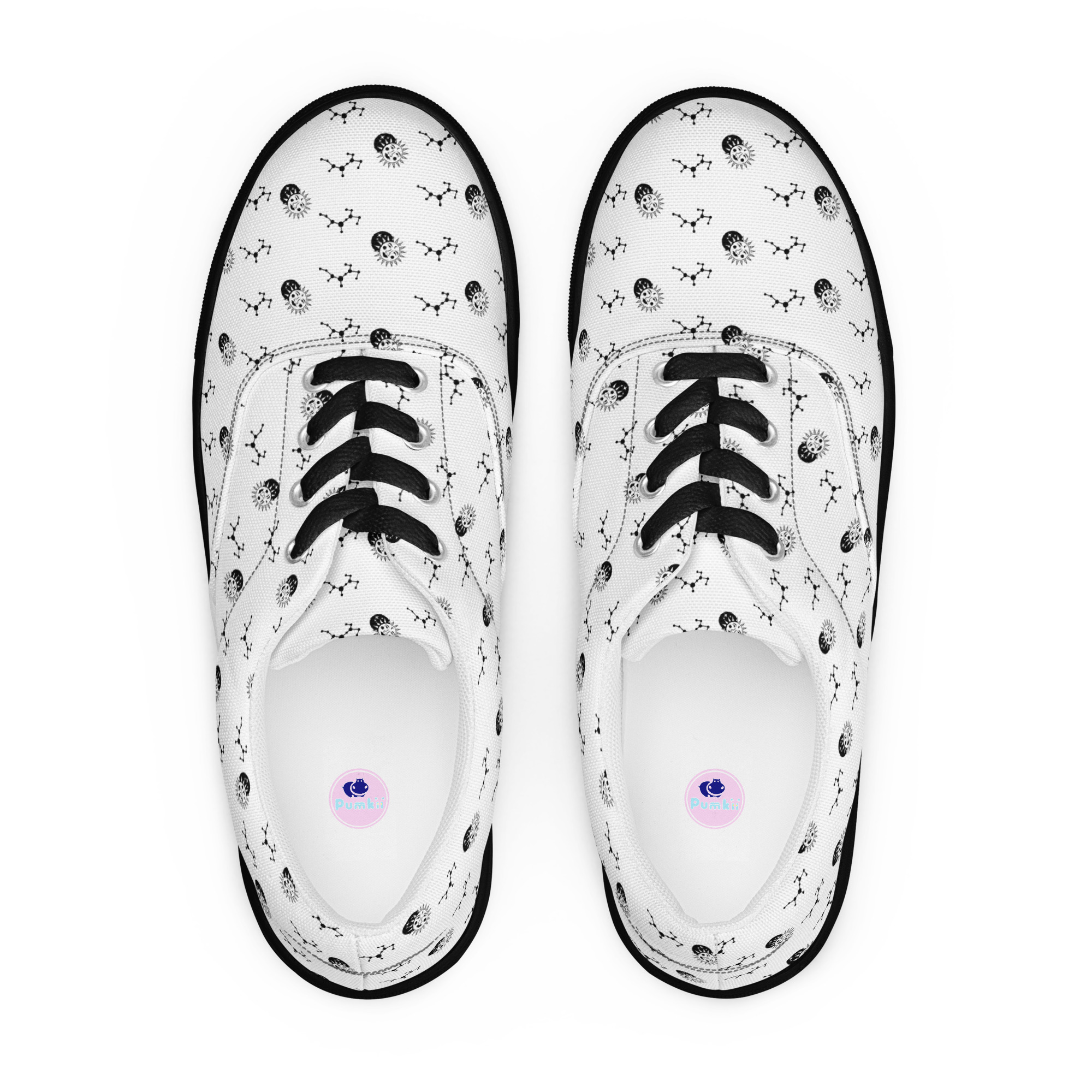 Women’s lace-up canvas shoes