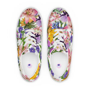 Women’s lace-up canvas shoes